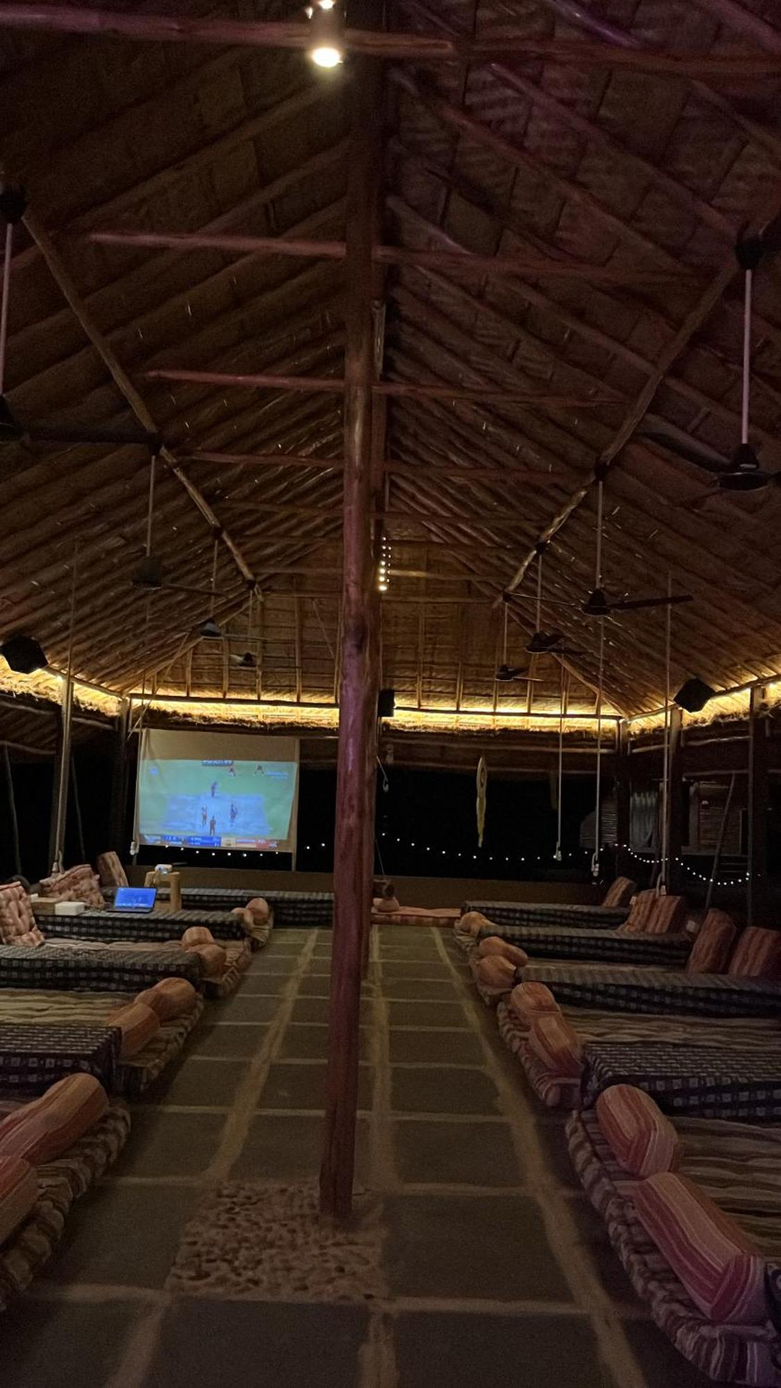 Hotel Tropical Hampi Extérieur photo